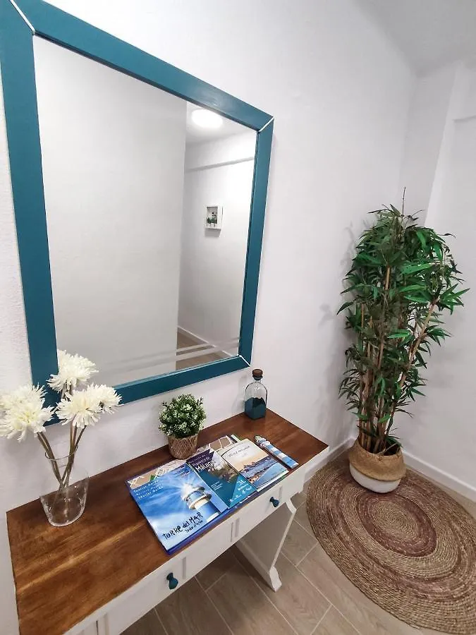 Infantes Beach Apartment 토레델마르