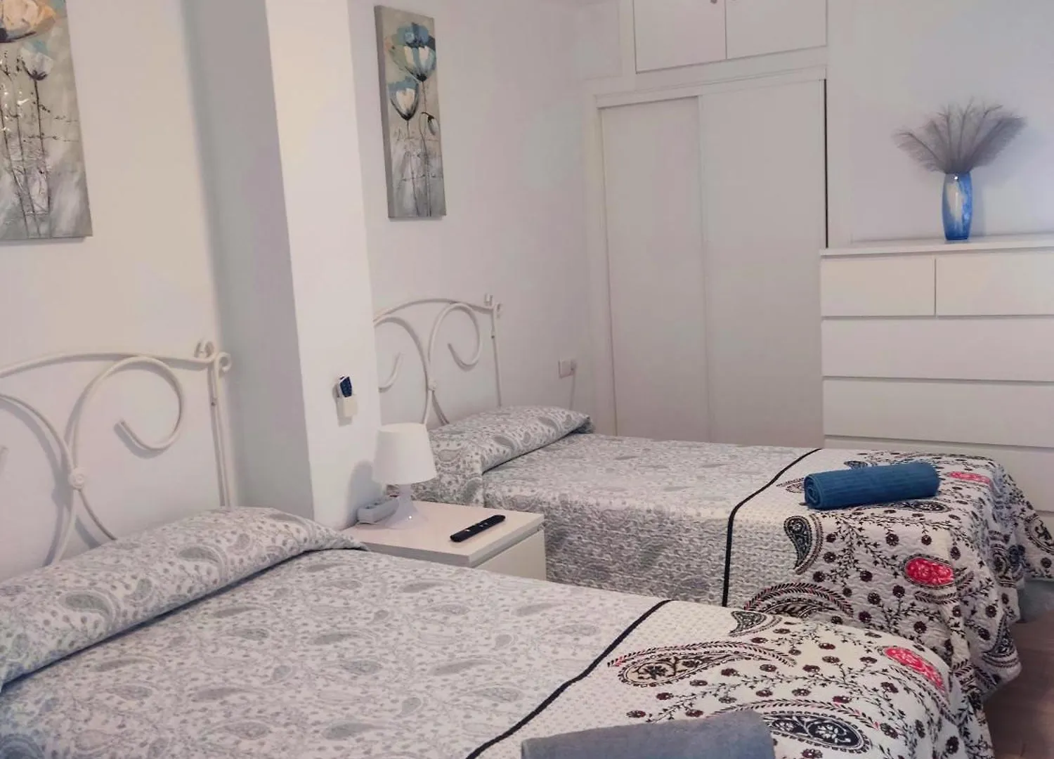 Infantes Beach Apartment 토레델마르 스페인