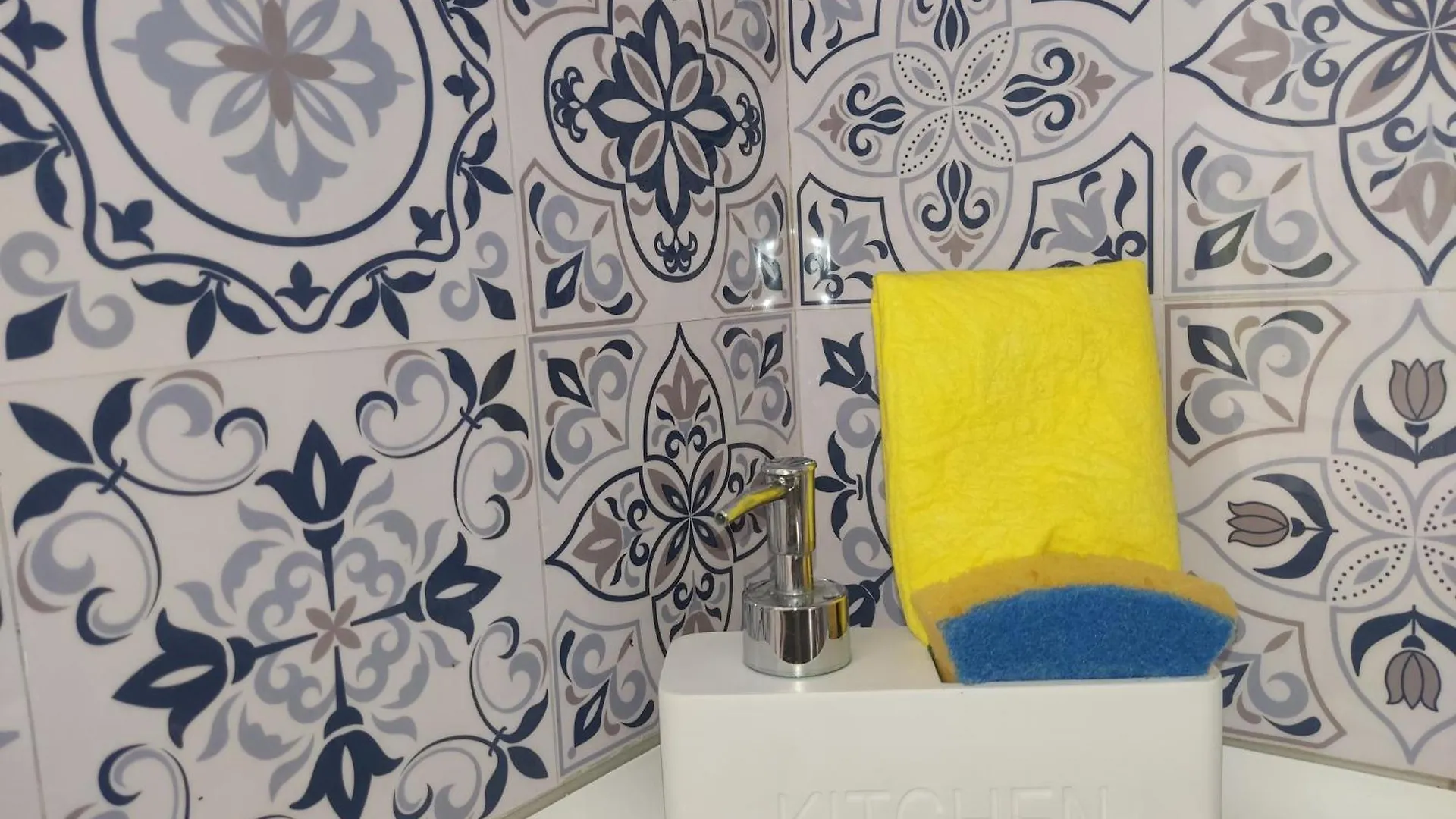 Infantes Beach Apartment 토레델마르